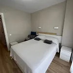 דירה Lujoso Piso Enfrente De Playa De Fenals, 2 Terrazas