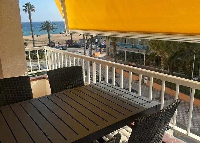 Apartmán Lujoso Piso Enfrente De Playa De Fenals, 2 Terrazas Lloret de Mar