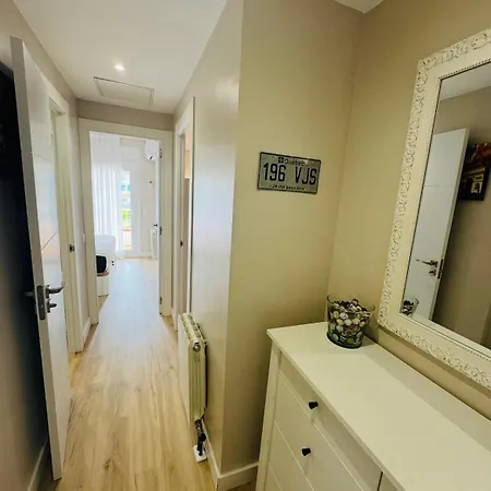 Lujoso Piso Enfrente De Playa De Fenals, 2 Terrazas * Lloret de Mar